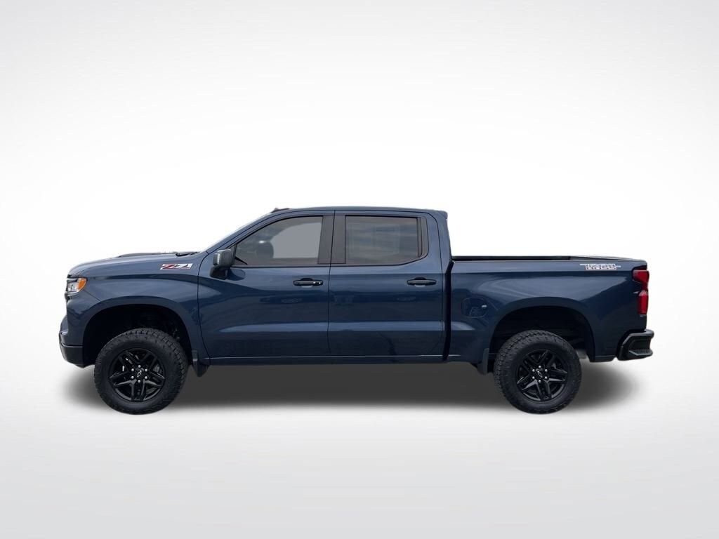 2022 Chevrolet Silverado 1500 LT Trail Boss photo 2