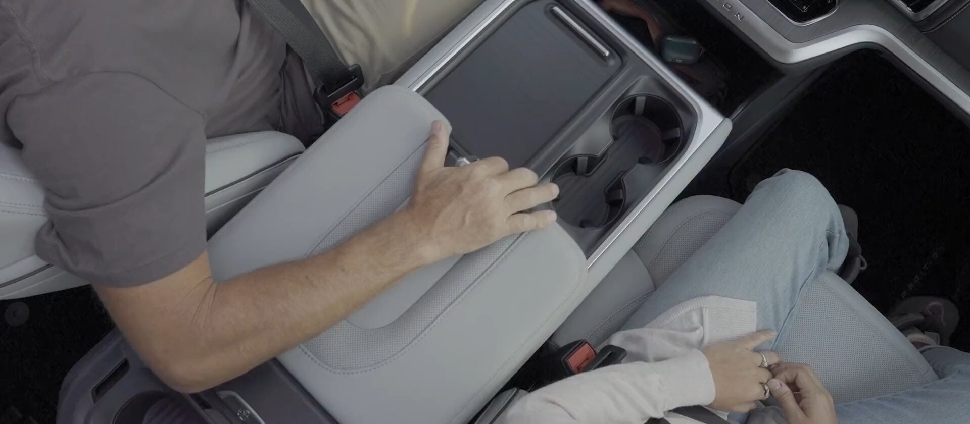 2025 Ford Expedition Interior
