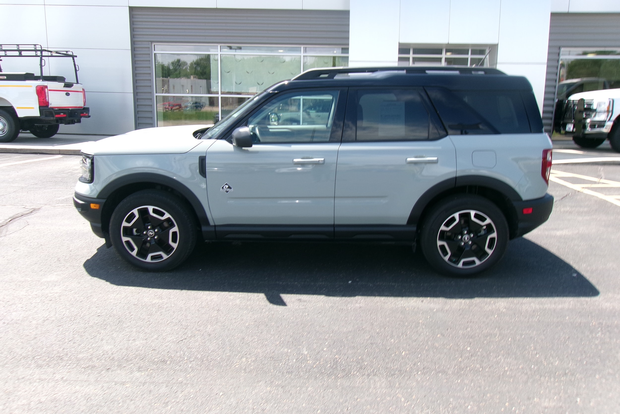 Used 2024 Ford Bronco Sport Outer Banks with VIN 3FMCR9C60RRE44768 for sale in Kansas City