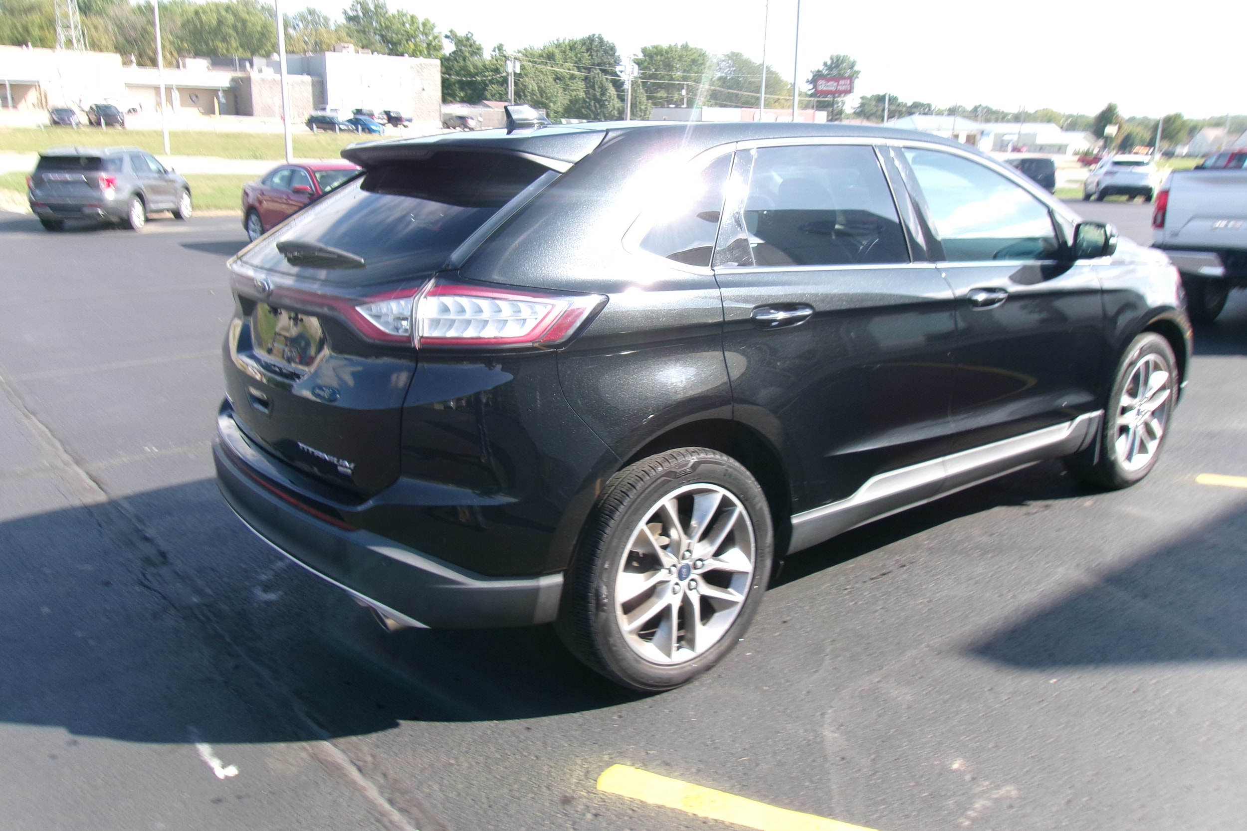Used 2015 Ford Edge Titanium with VIN 2FMTK4K80FBB12639 for sale in Kansas City