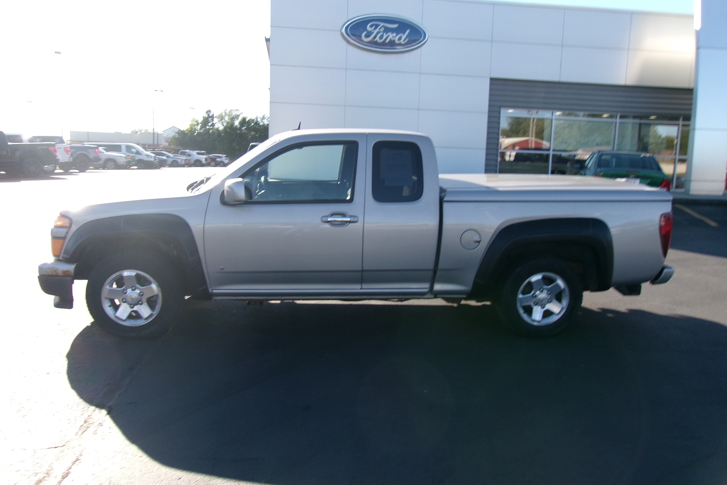 Used 2009 Chevrolet Colorado Work Truck with VIN 1GCCS19E698150432 for sale in Kansas City