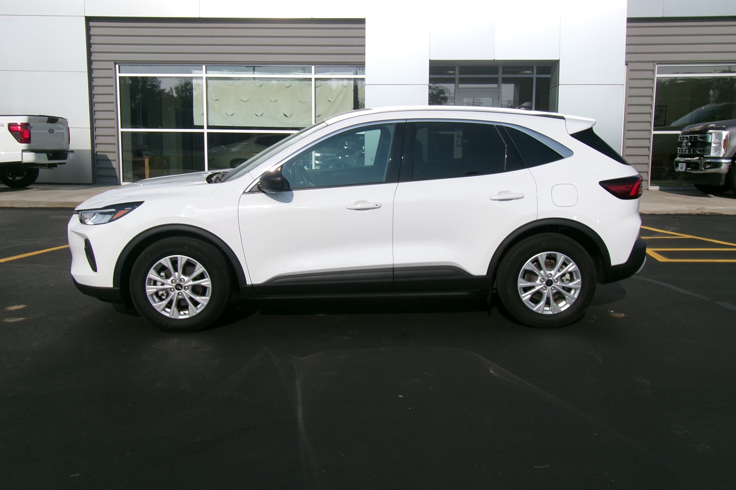 Certified 2023 Ford Escape Active with VIN 1FMCU0GNXPUA38692 for sale in Kansas City