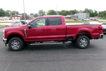 2026 Ford Super Duty F-350 Lariat TRUCK