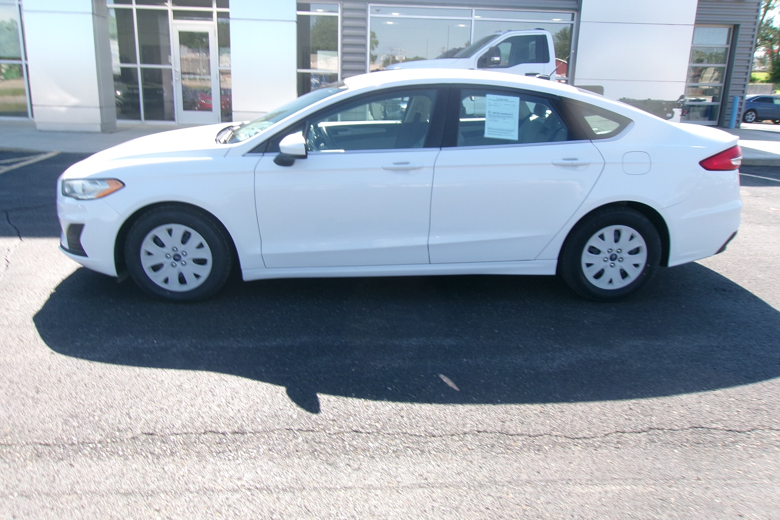 Used 2019 Ford Fusion S with VIN 3FA6P0G7XKR149405 for sale in Kansas City