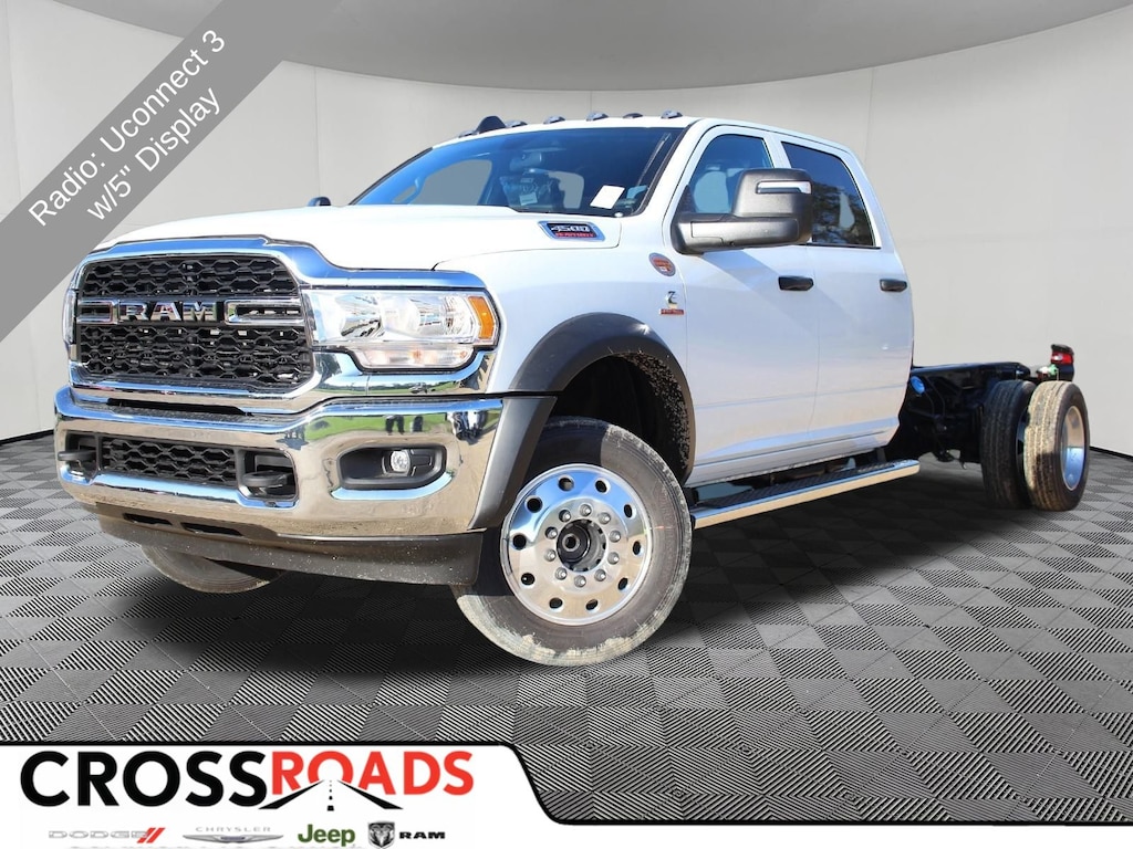 New 2024 Ram 4500 Chassis Cab 4500 TRADESMAN CHASSIS CREW CAB 4X2 84' CA Pickup