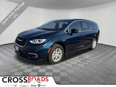 2025 Chrysler Pacifica SELECT Passenger Van