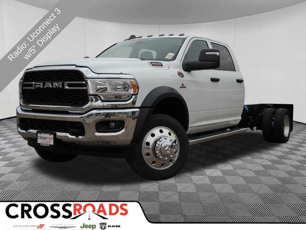 New 2024 Ram 4500 Chassis Cab 4500 TRADESMAN CHASSIS CREW CAB 4X2 84' CA Pickup