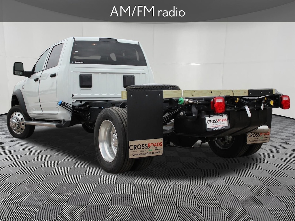 New 2024 Ram 4500 Chassis Cab 4500 TRADESMAN CHASSIS CREW CAB 4X2 84' CA Pickup