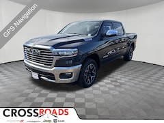 2025 Ram 1500 LARAMIE CREW CAB 4X4 5'7 BOX Pickup