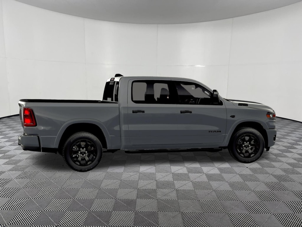 New 2026 Ram 1500 LONE STAR CREW CAB 4X4 5'7 BOX Pickup