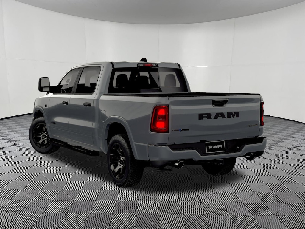New 2026 Ram 1500 LONE STAR CREW CAB 4X4 5'7 BOX Pickup