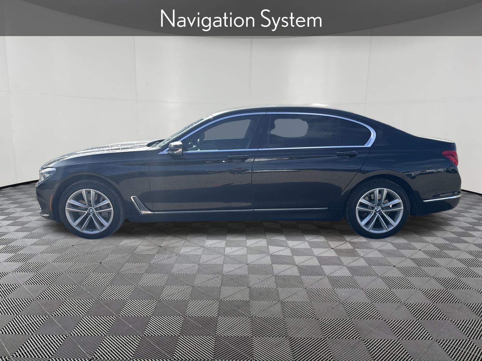 Used 2016 BMW 7 Series 750i with VIN WBA7F2C53GG416896 for sale in Liberty, TX