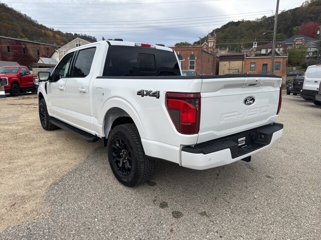 2025 Ford F-150 XLT photo 2