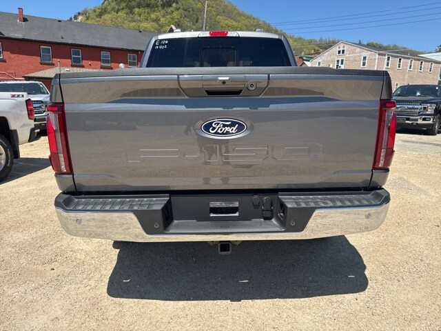 2025 Ford F-150 Lariat photo 4