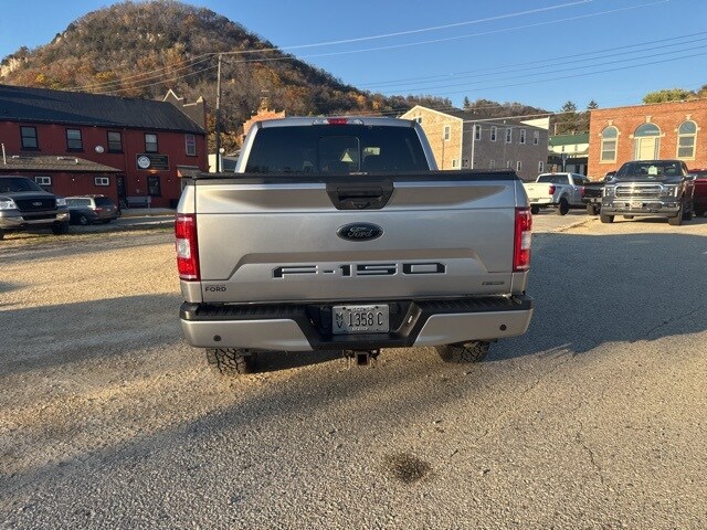 2020 Ford F-150 XLT photo 4