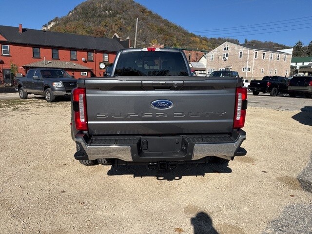 2026 Ford F-350 XLT photo 4