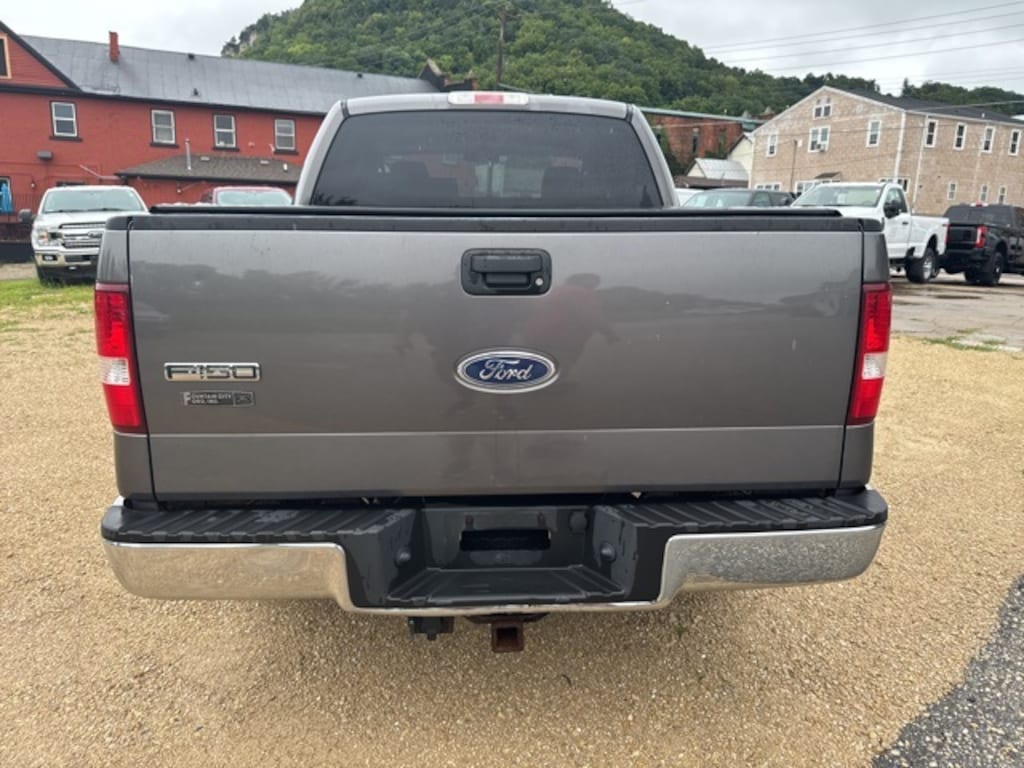Used 2005 Ford F-150 XLT Crew Cab Short Bed Truck