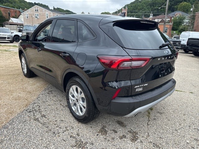 2025 Ford Escape Active photo 3