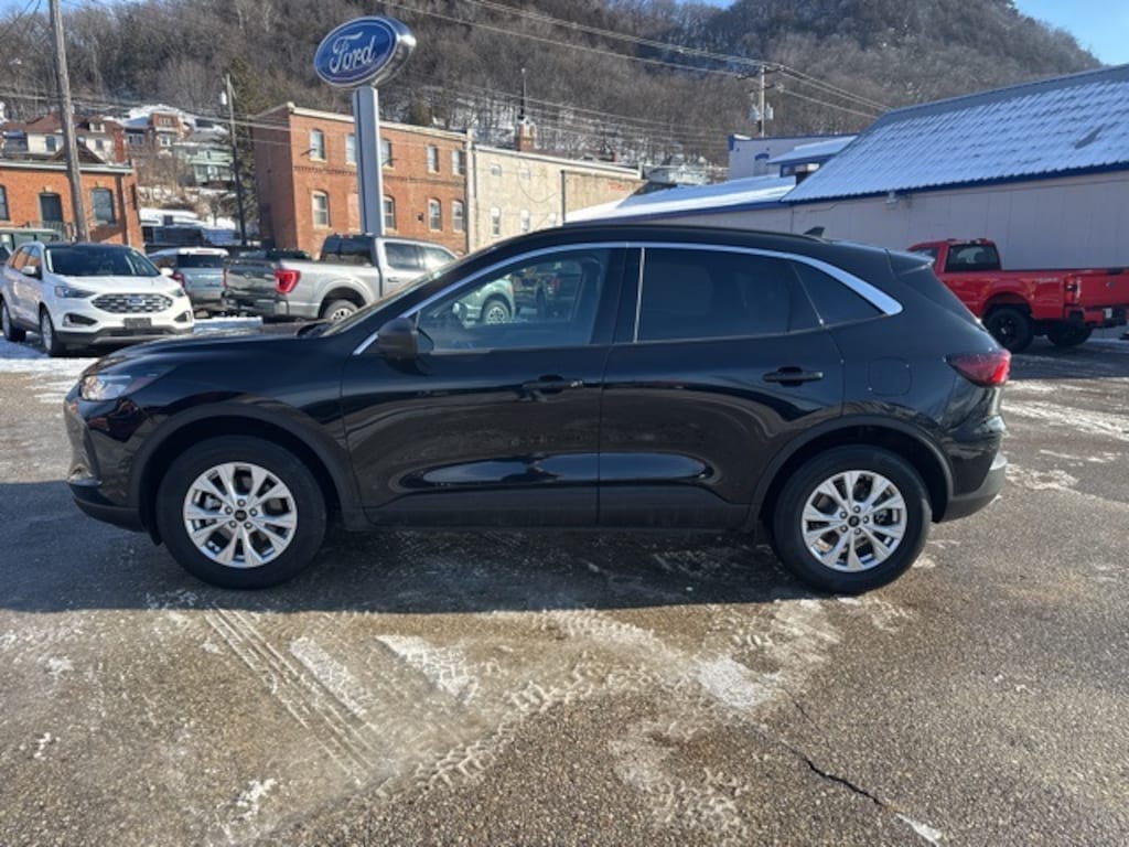 Used 2024 Ford Escape Active SUV