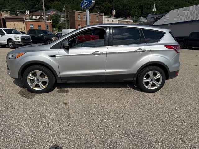 Used 2015 Ford Escape SE with VIN 1FMCU9GX0FUC43233 for sale in Fountain City, WI