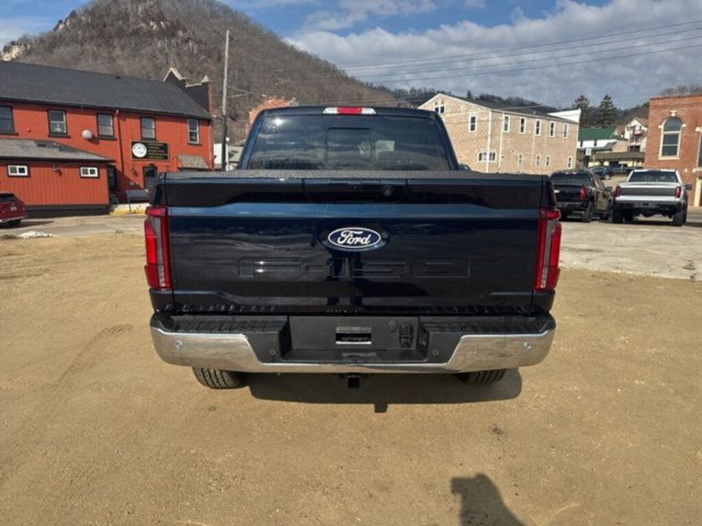 New 2026 Ford F-150 Lariat TRUCK
