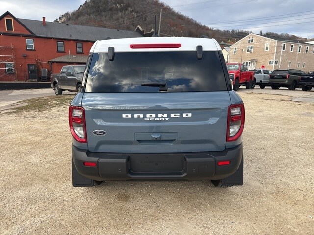 2025 Ford Bronco Sport Heritage photo 3