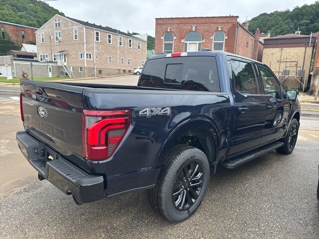 2025 Ford F-150 Lariat photo 4