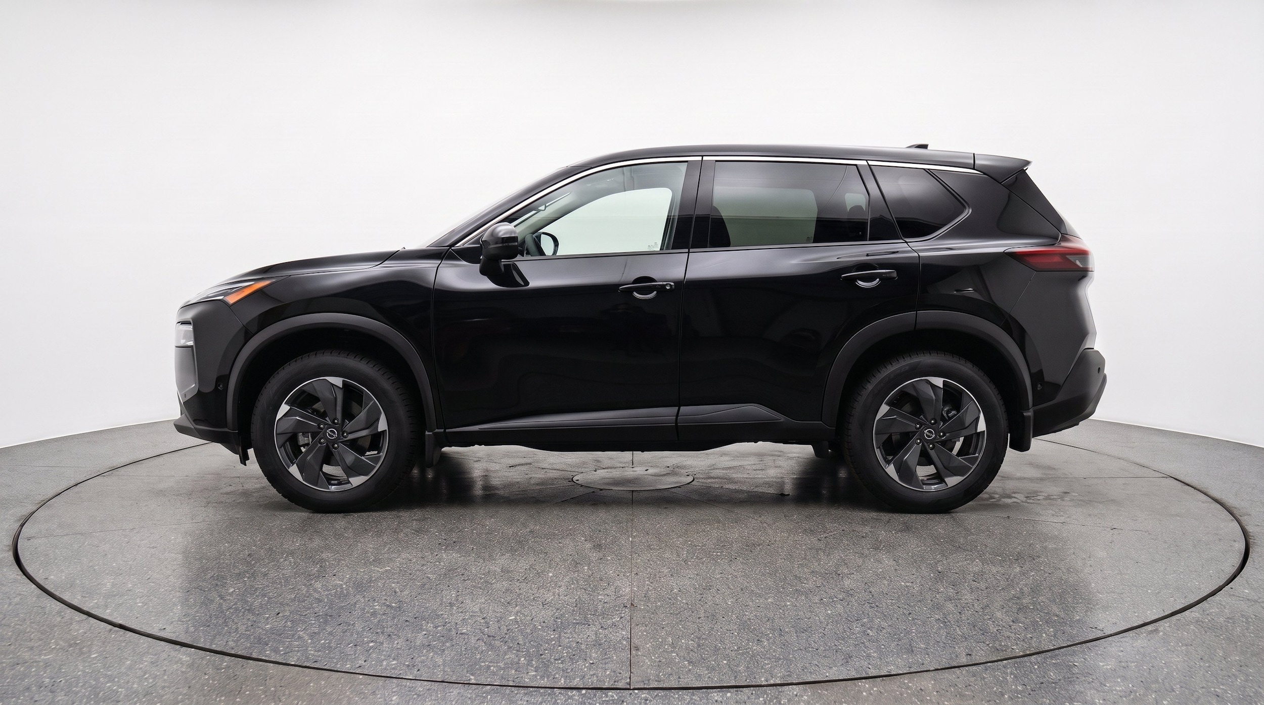 Thumbnail: 2025 Nissan Rogue - 5
