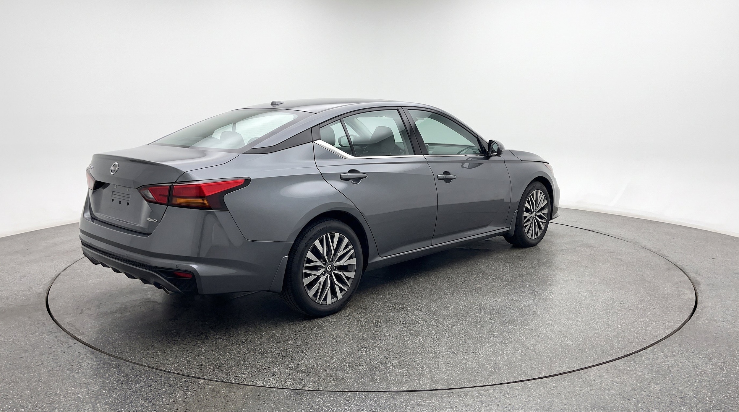 Thumbnail: 2025 Nissan Altima - 9