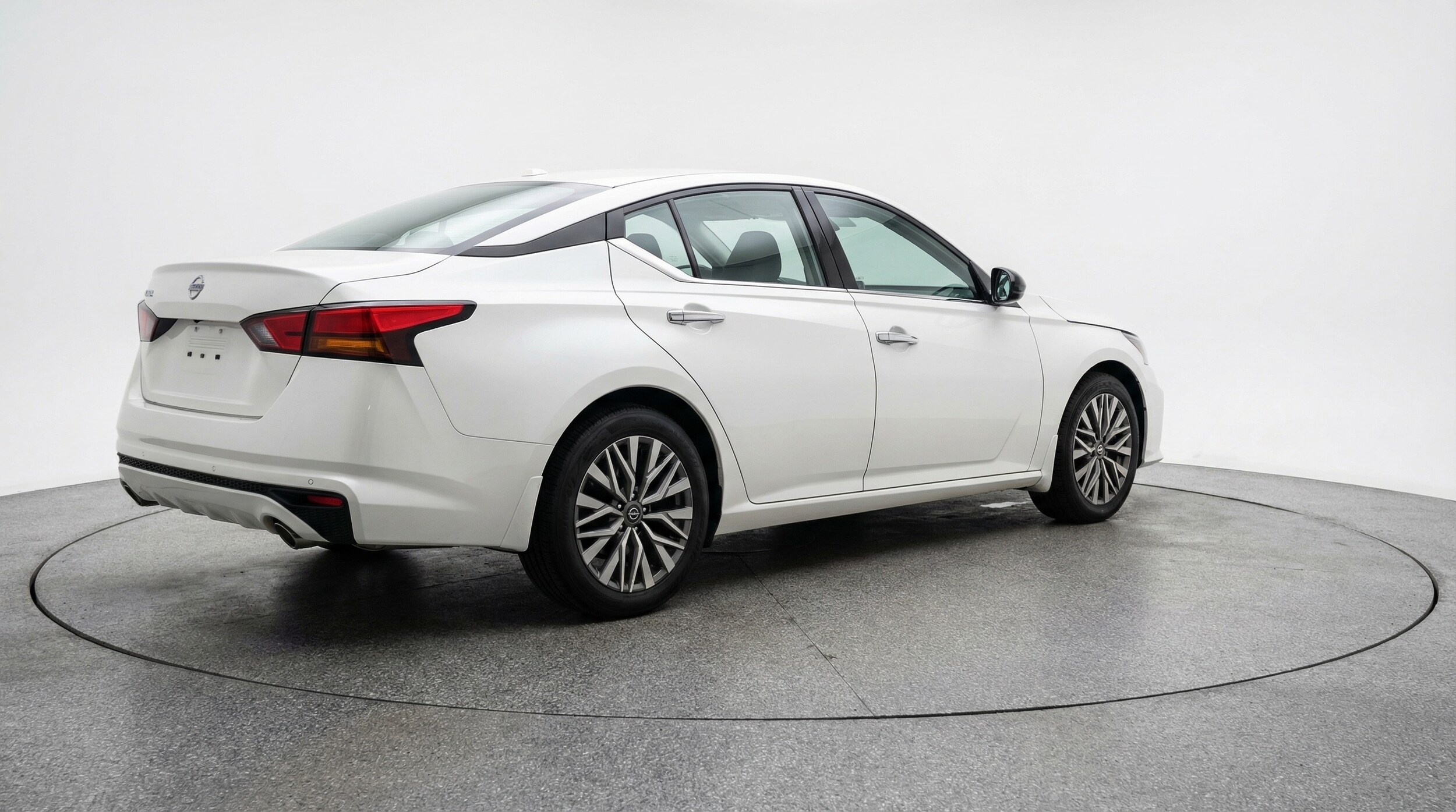 Thumbnail: 2025 Nissan Altima - 7