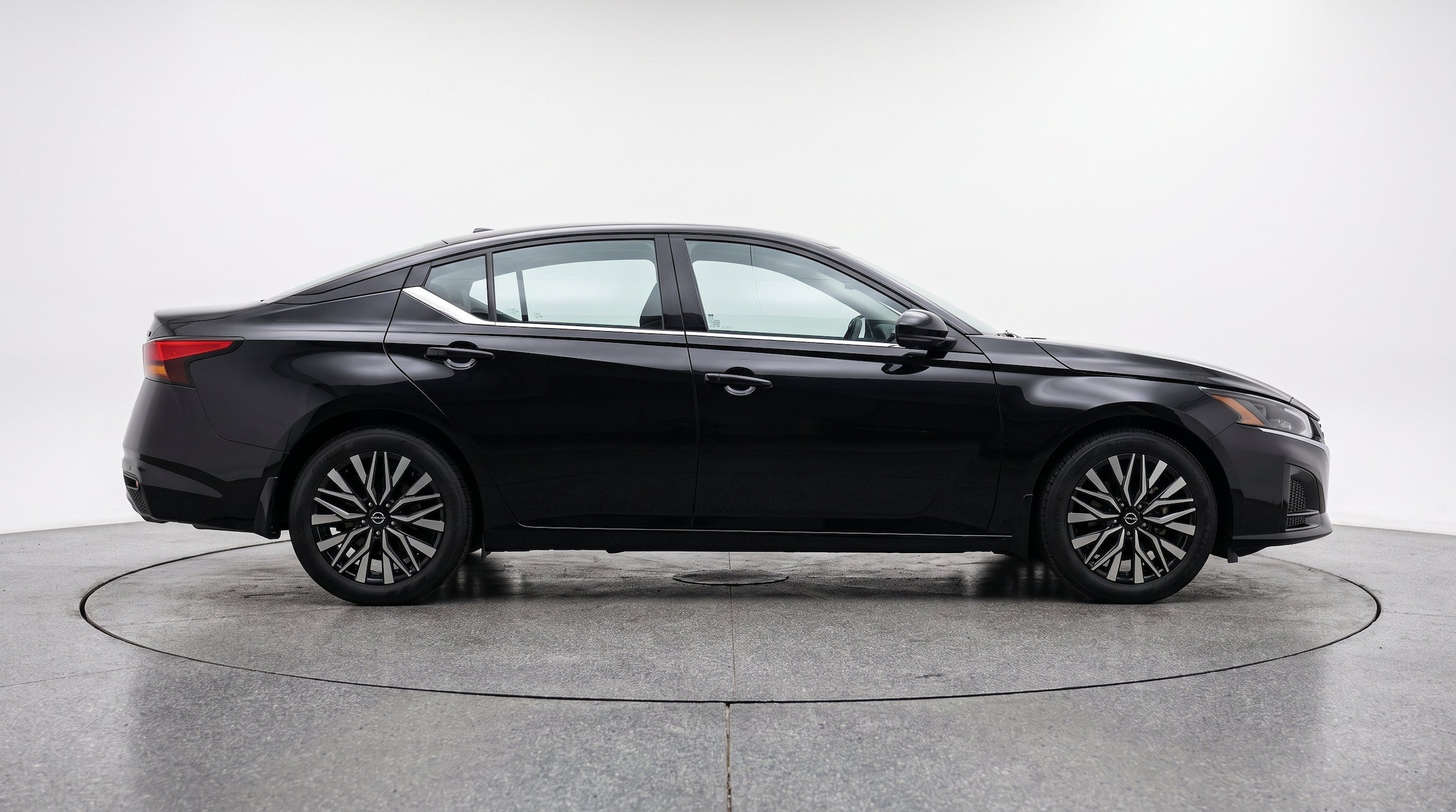 Thumbnail: 2026 Nissan Altima - 10