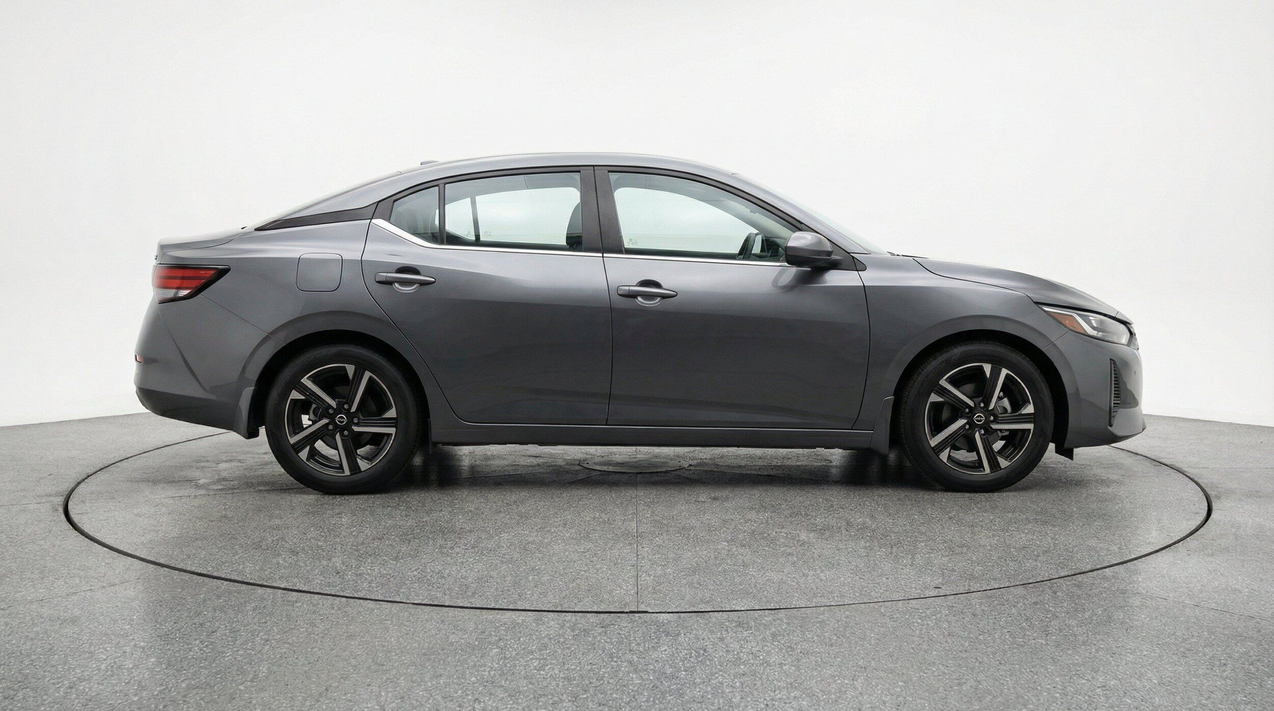 Thumbnail: 2025 Nissan Sentra - 11