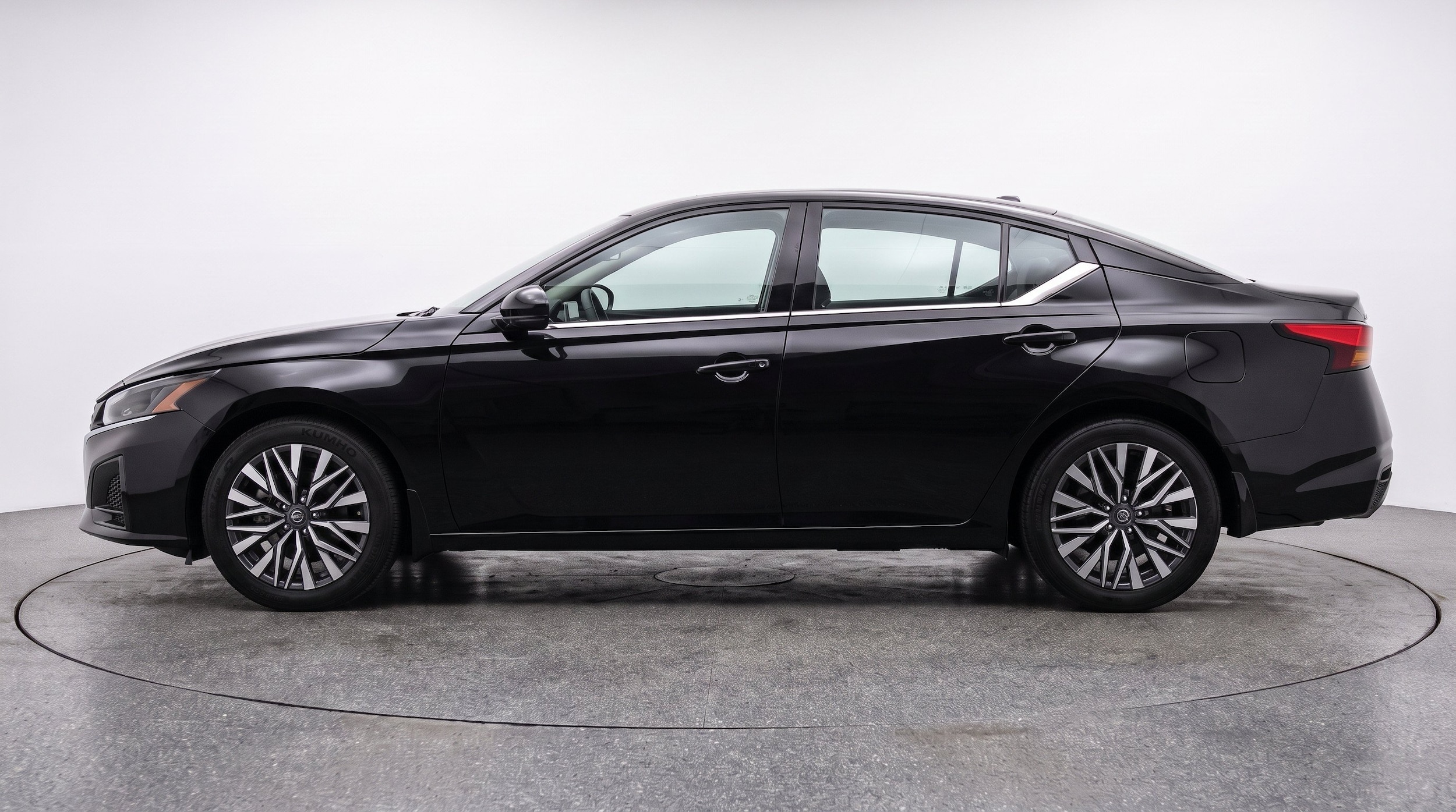 Thumbnail: 2026 Nissan Altima - 5