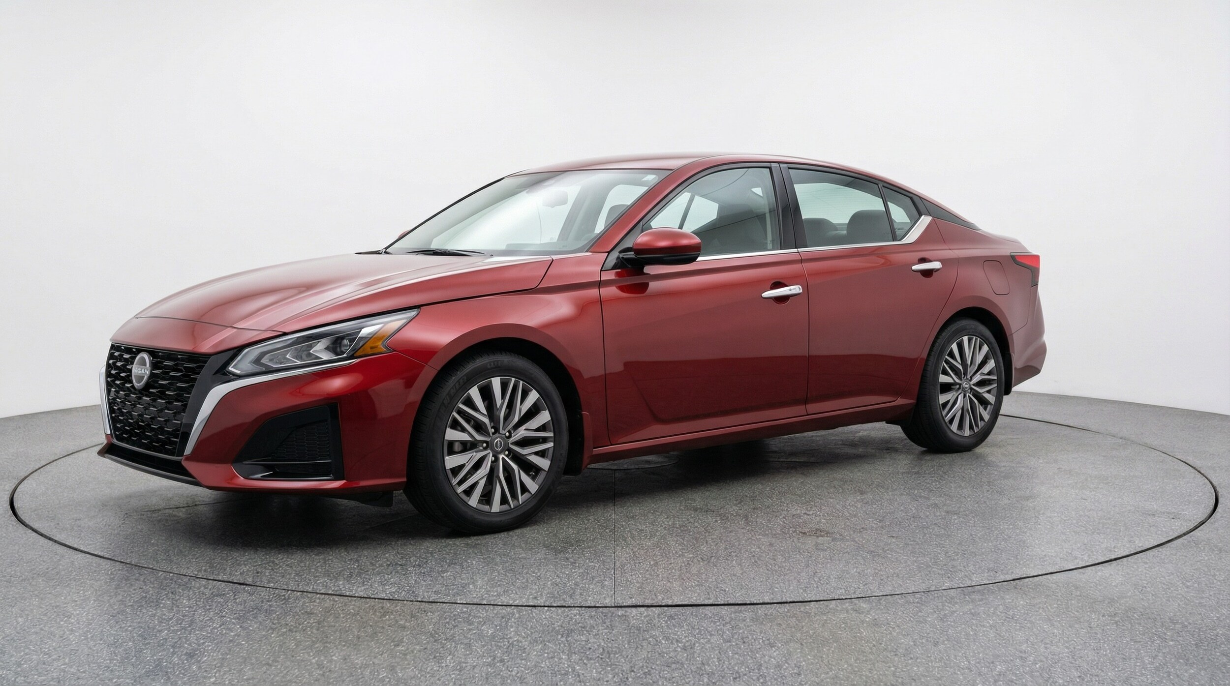 Thumbnail: 2025 Nissan Altima - 3