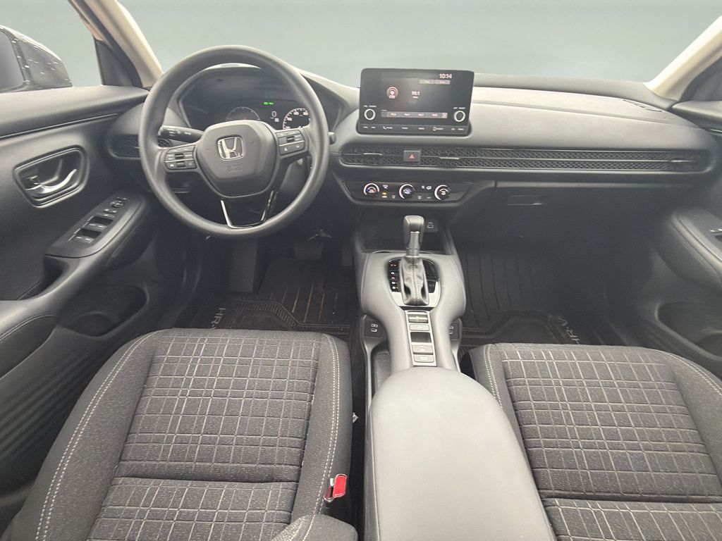 2025 Honda HR-V LX - Photo 16