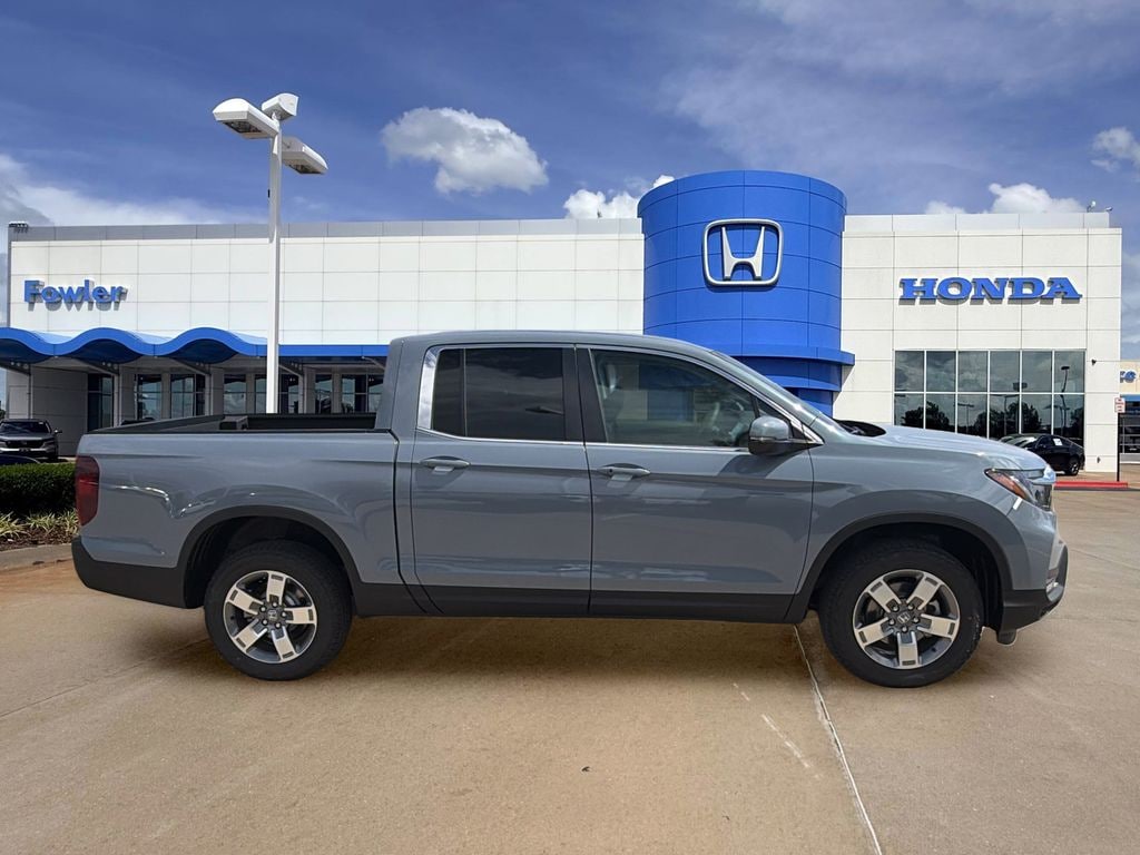 New 2026 Honda Ridgeline RTL Truck Crew Cab