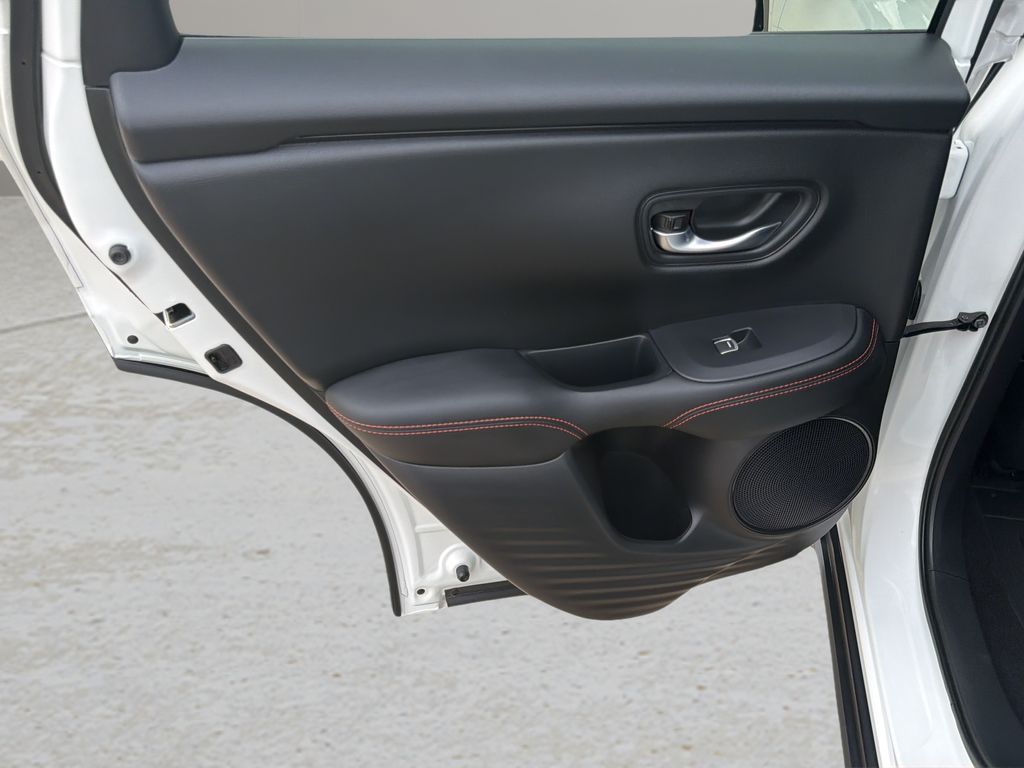 2026 Honda HR-V Sport - Photo 15