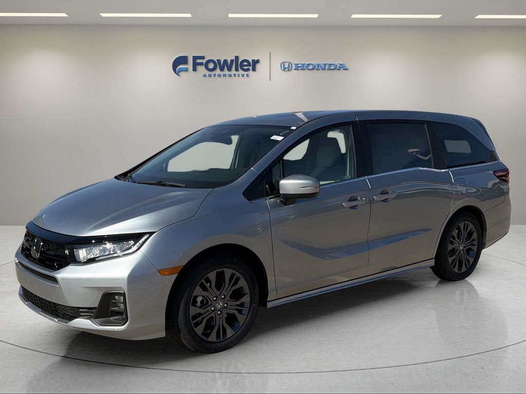 2026 Honda Odyssey Touring's photo