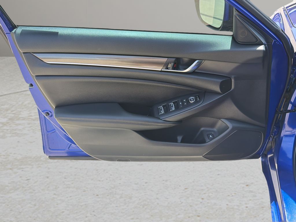 2022 Honda Accord Sport SE - Photo 17