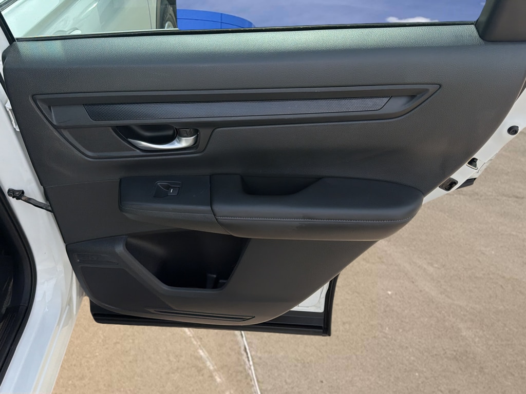 2023 Honda CR-V LX - Photo 11