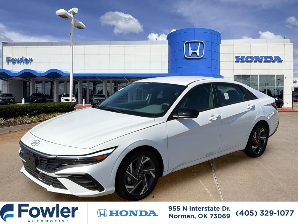 Used 2025 Hyundai Elantra SEL Sport Sedan