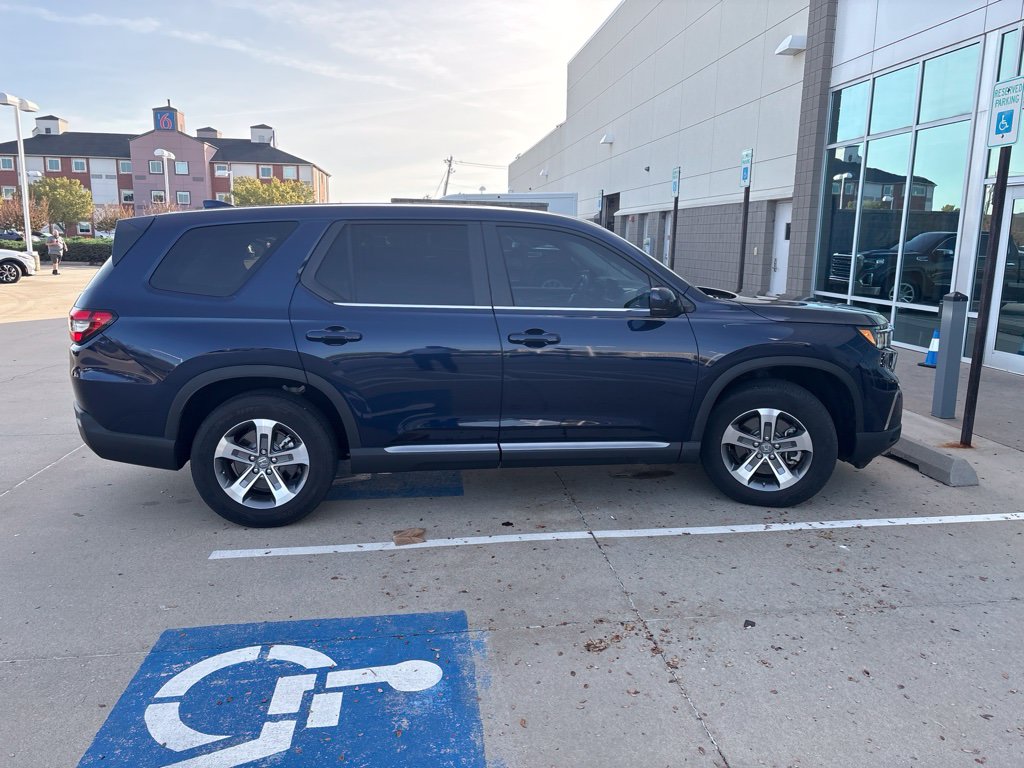 Used 2025 Honda Pilot EX-L SUV