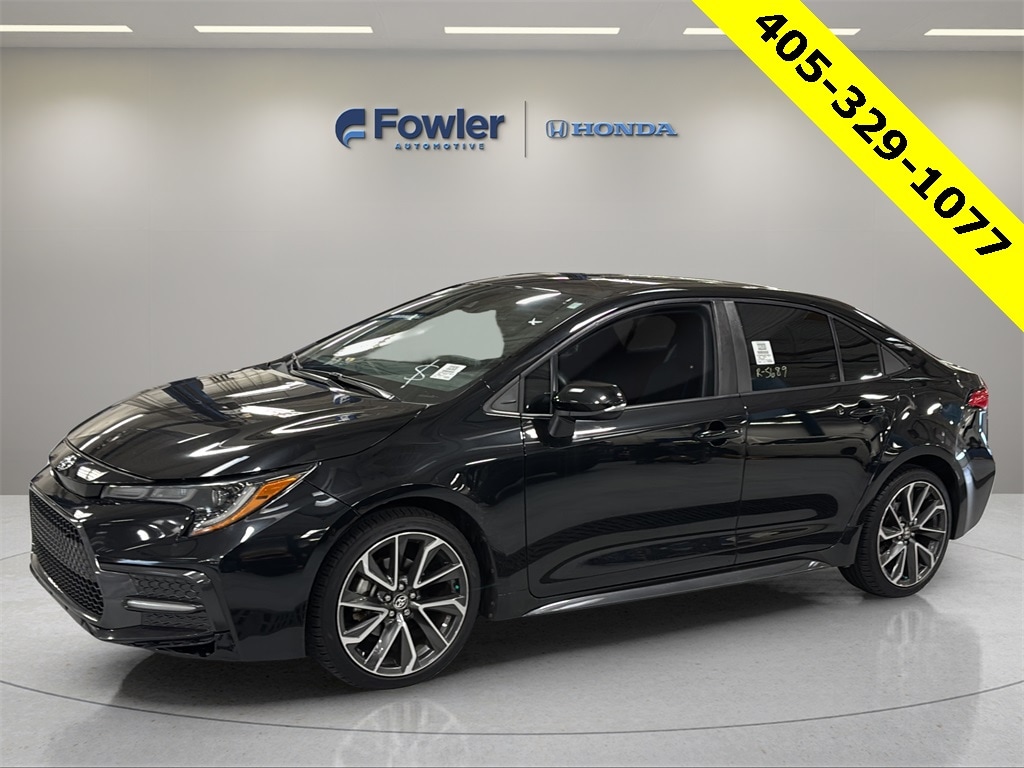 2022 Toyota Corolla SE's photo