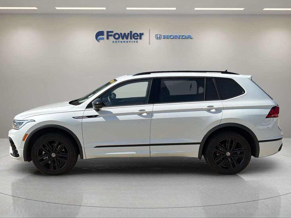 Used 2022 Volkswagen Tiguan 2.0T SE R-Line Black SUV
