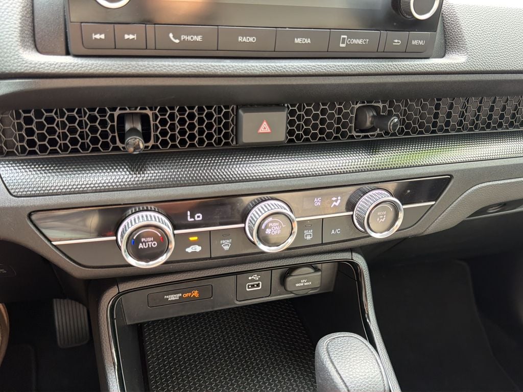 2023 Honda CR-V LX - Photo 27