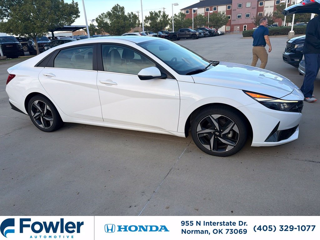  Hyundai Elantra HEV