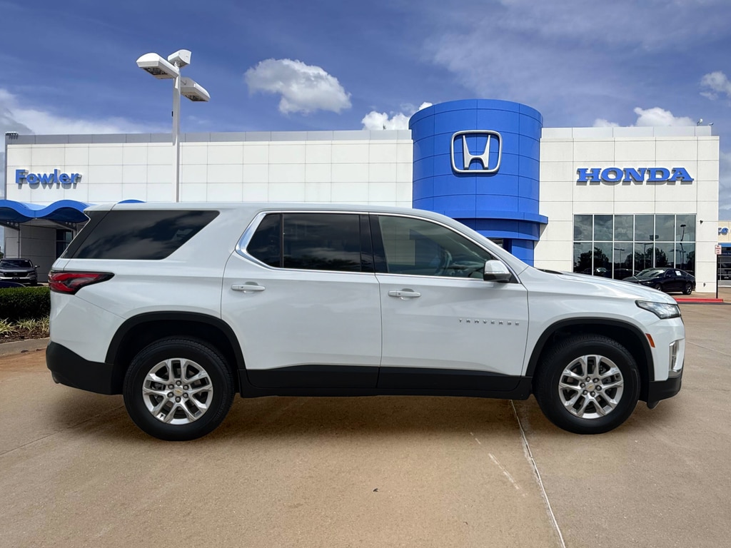 Used 2023 Chevrolet Traverse LS w/1LS SUV