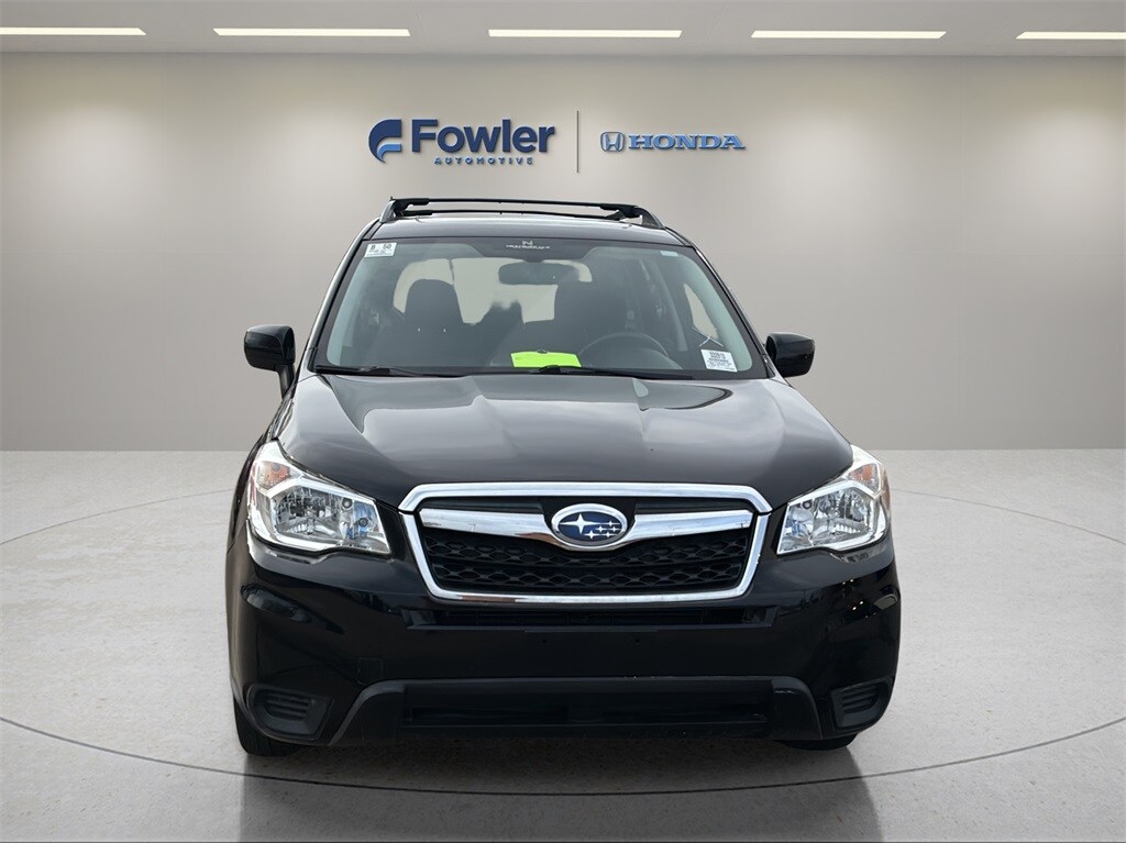 2015 Subaru Forester 2.5i Premium photo 2