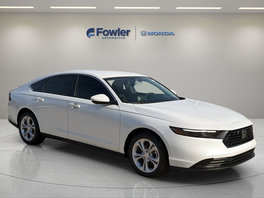 2025 Honda Accord LX - Photo 8