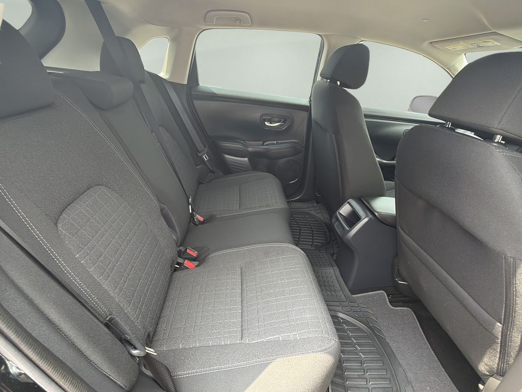 2025 Honda HR-V LX - Photo 10